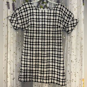 Chic Black and White Patterned Dress